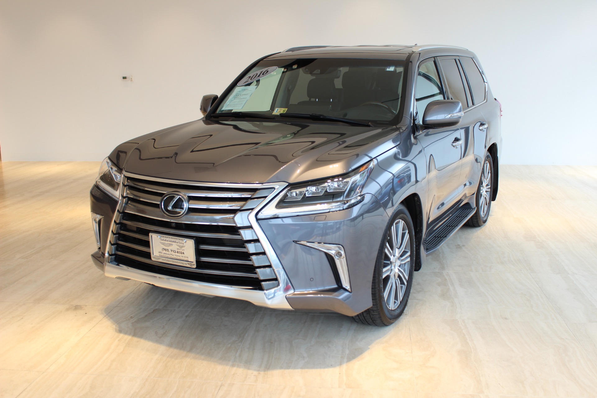 Лексус lx570. Lexus LX 570. Lexus LX 570 2016. Lexus LX 2016. Лексус ЛХ 570.