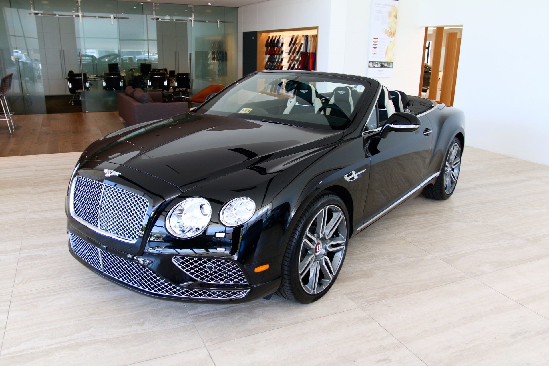 Bentley gt Cabriolet v8