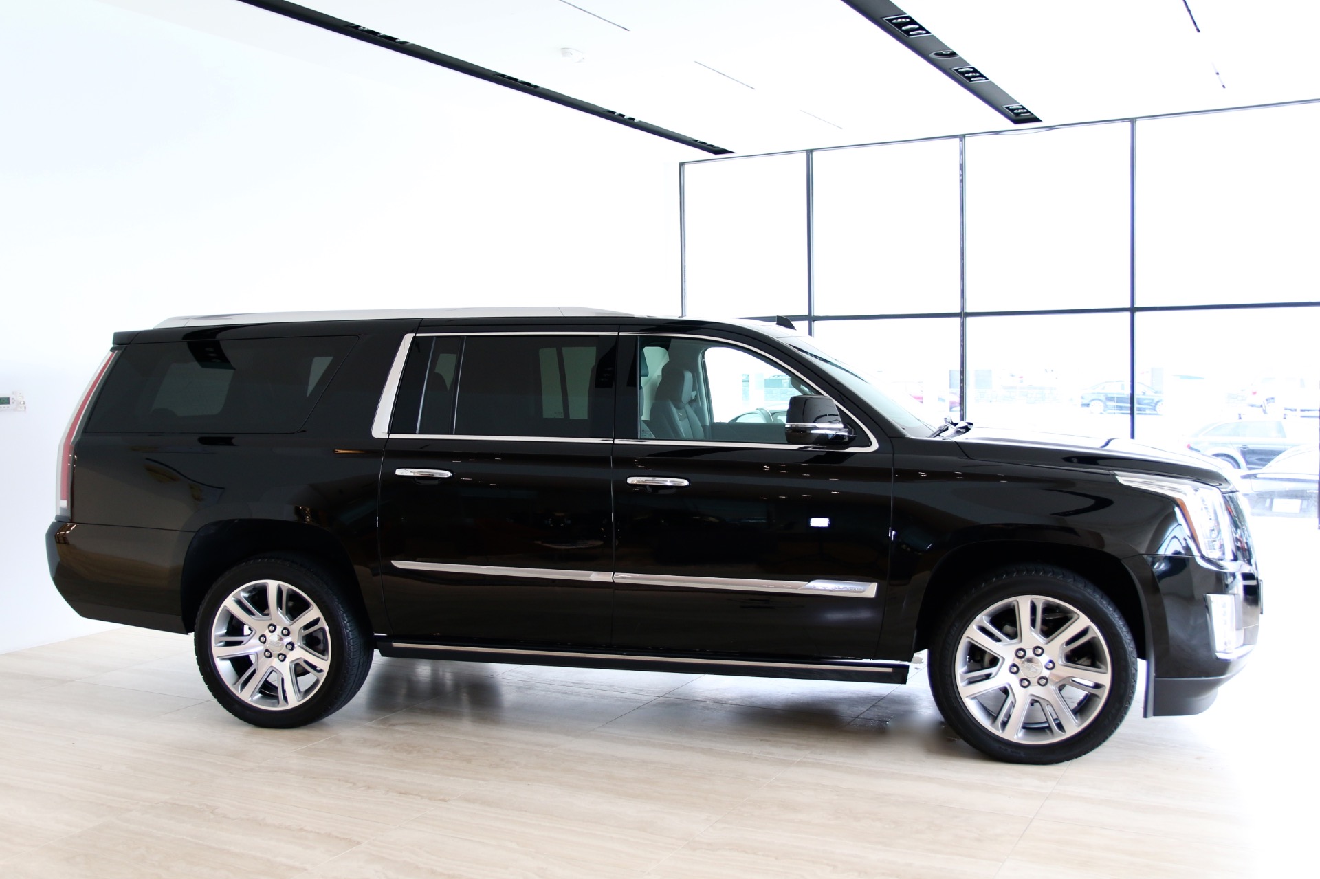 Cadillac Escalade ESV 2015