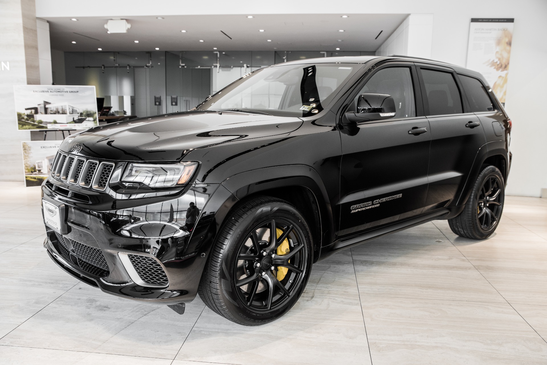 2019 Jeep Grand Cherokee Trackhawk Stock 21NP05664B for sale near