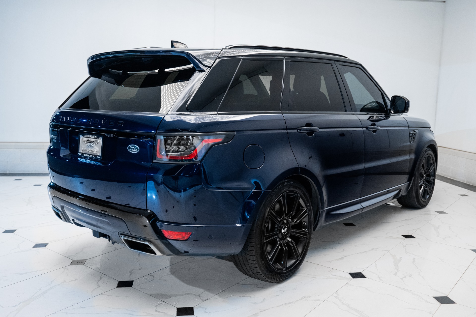 2021 Land Rover Range Rover Sport HSE photo 9