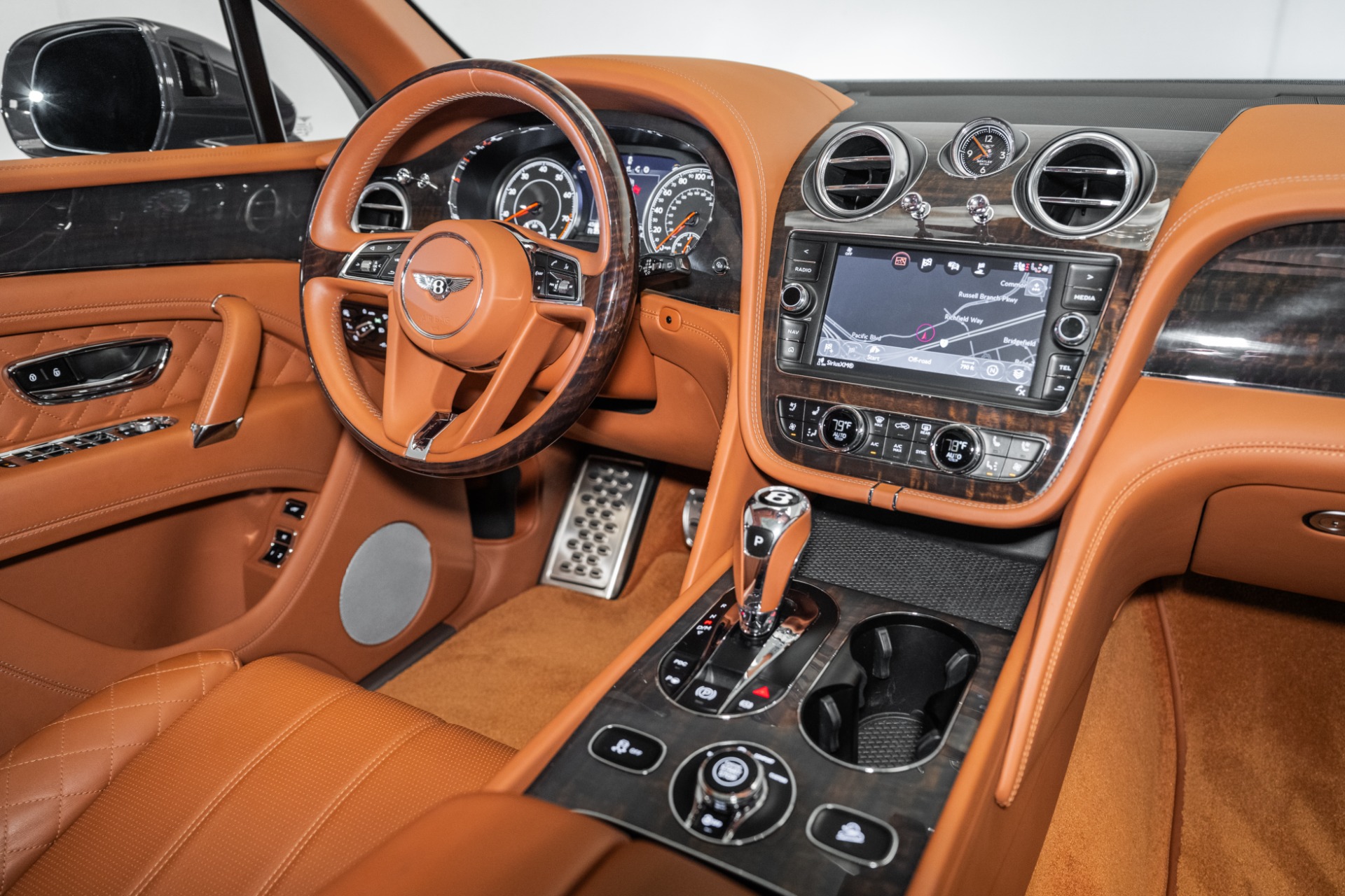 2019 Bentley Bentayga Base photo 29