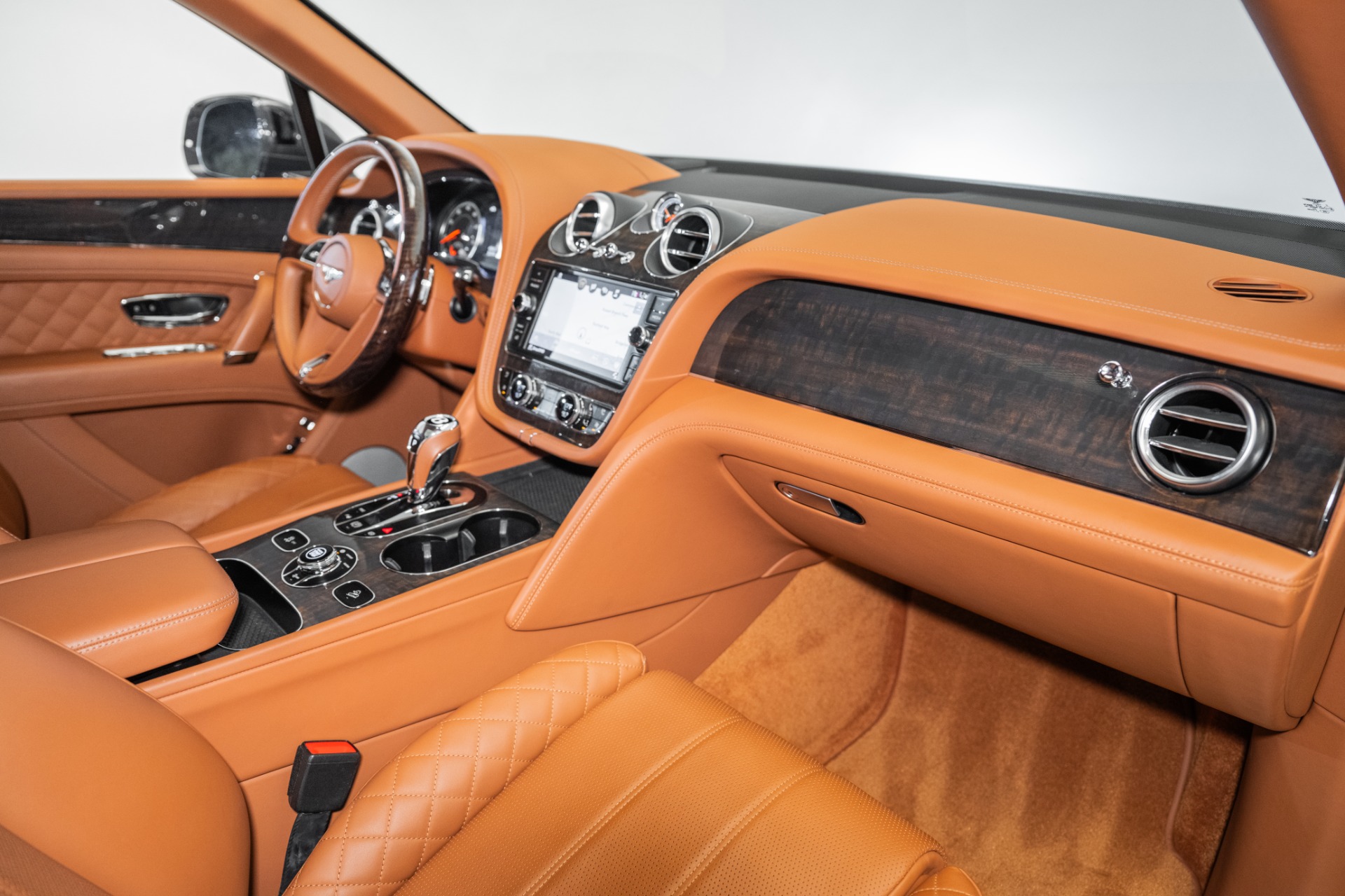 2019 Bentley Bentayga Base photo 4