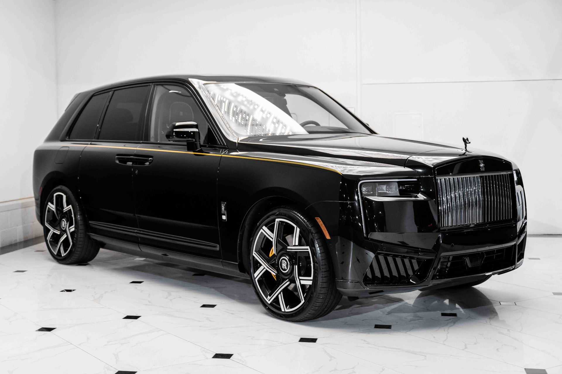 2025 Rolls-Royce Cullinan Black Badge photo 3