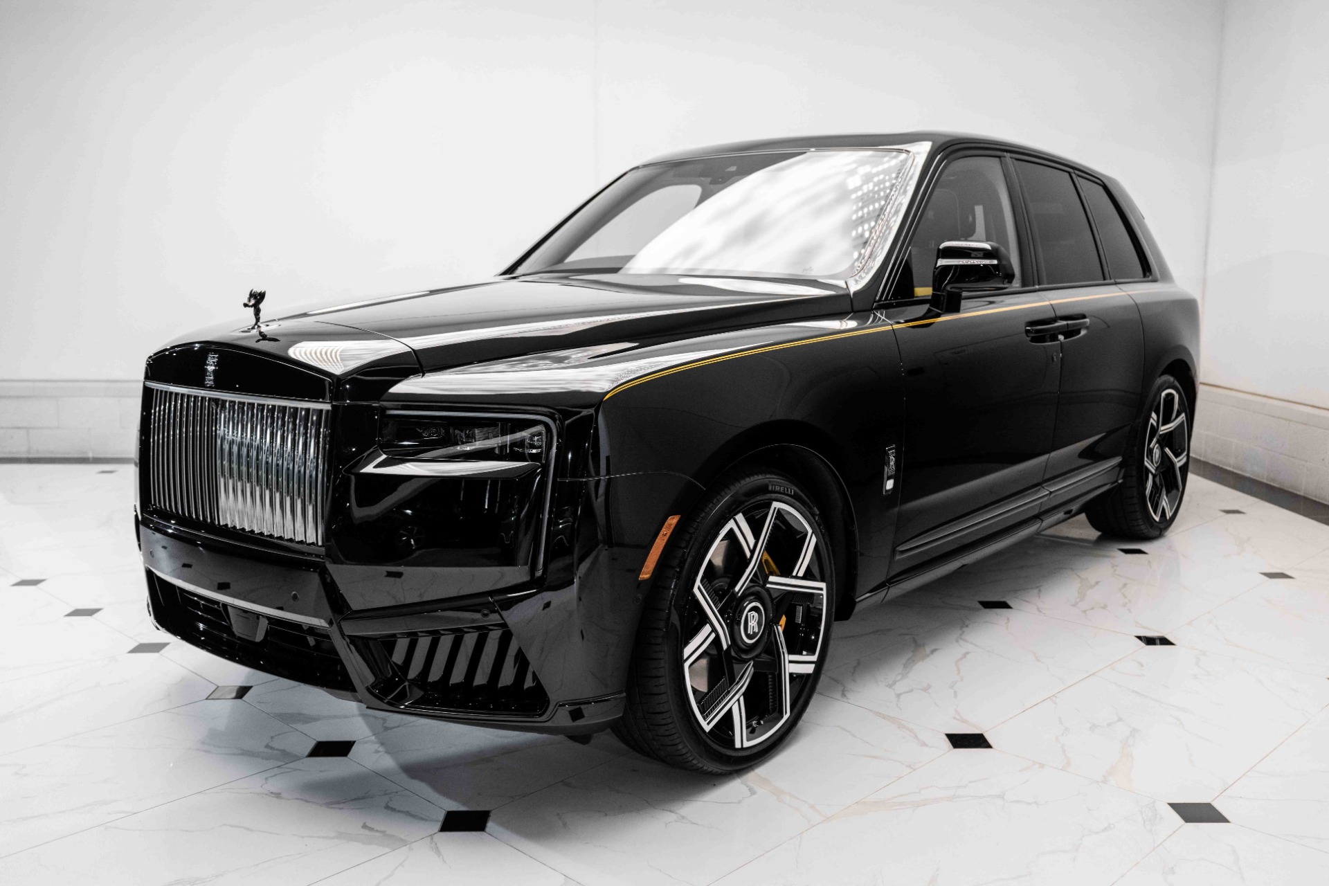 2025 Rolls-Royce Cullinan Black Badge photo 5