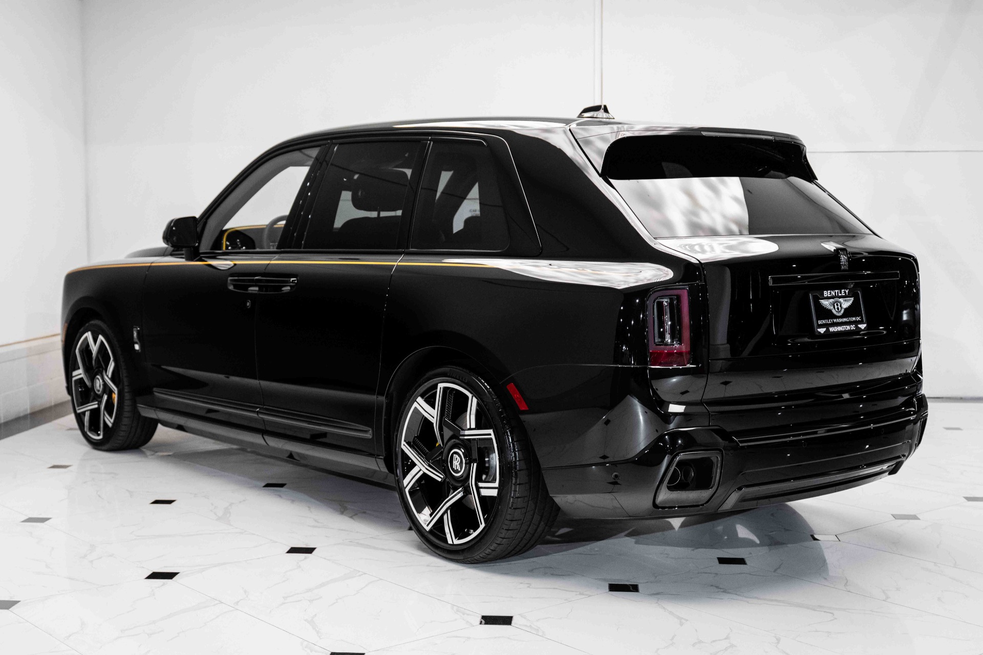 2025 Rolls-Royce Cullinan Black Badge photo 7