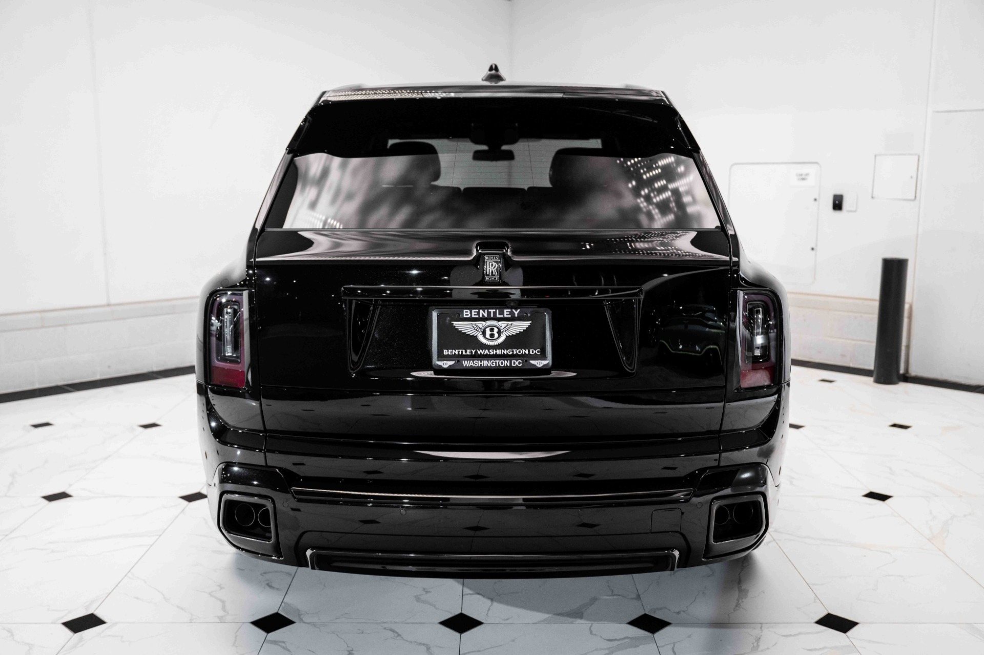 2025 Rolls-Royce Cullinan Black Badge photo 8