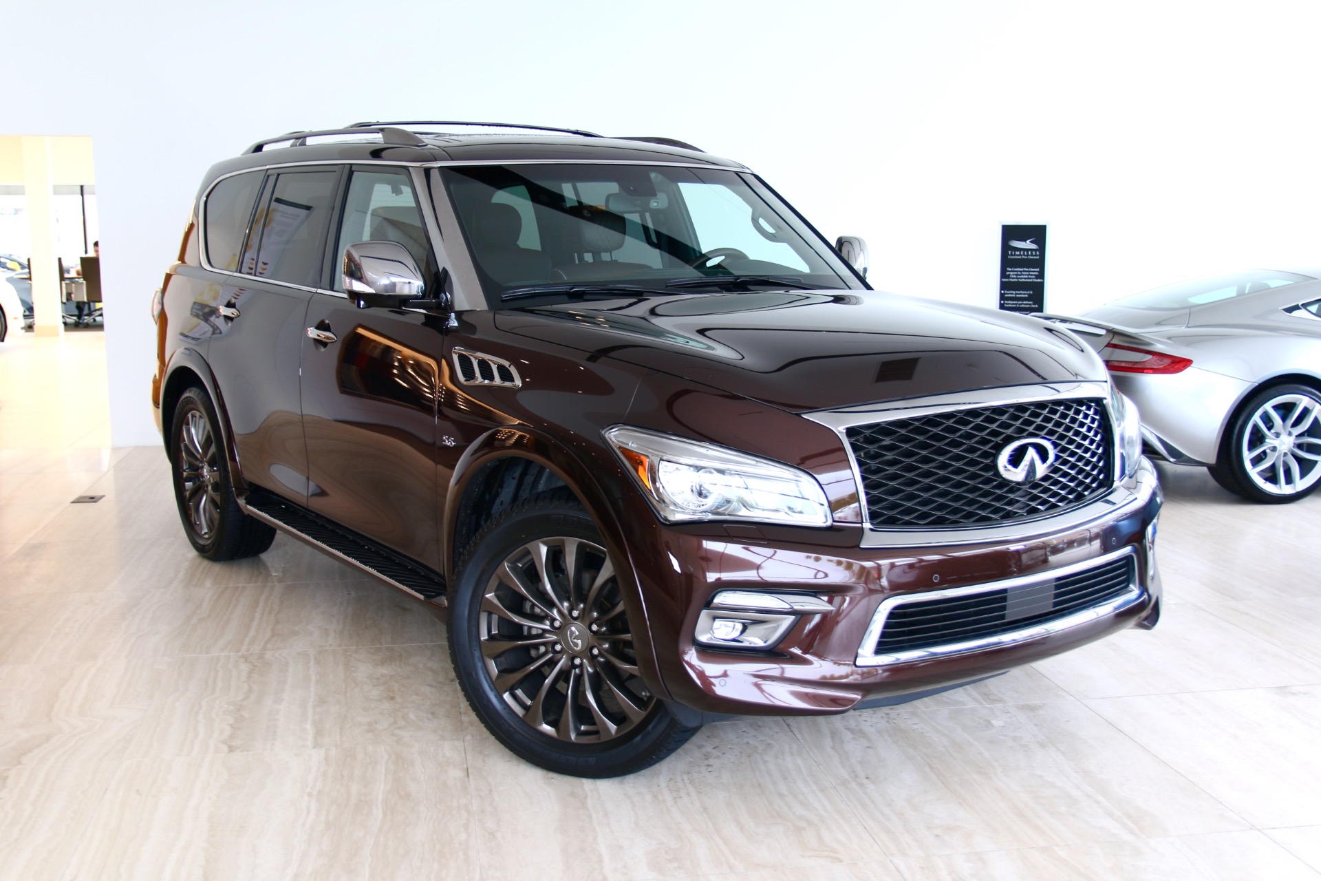 Инфинити 80. Инфинити qx80 2015. Infiniti qx80 2009. Infiniti qx80 Red. Infiniti qx80 красный.